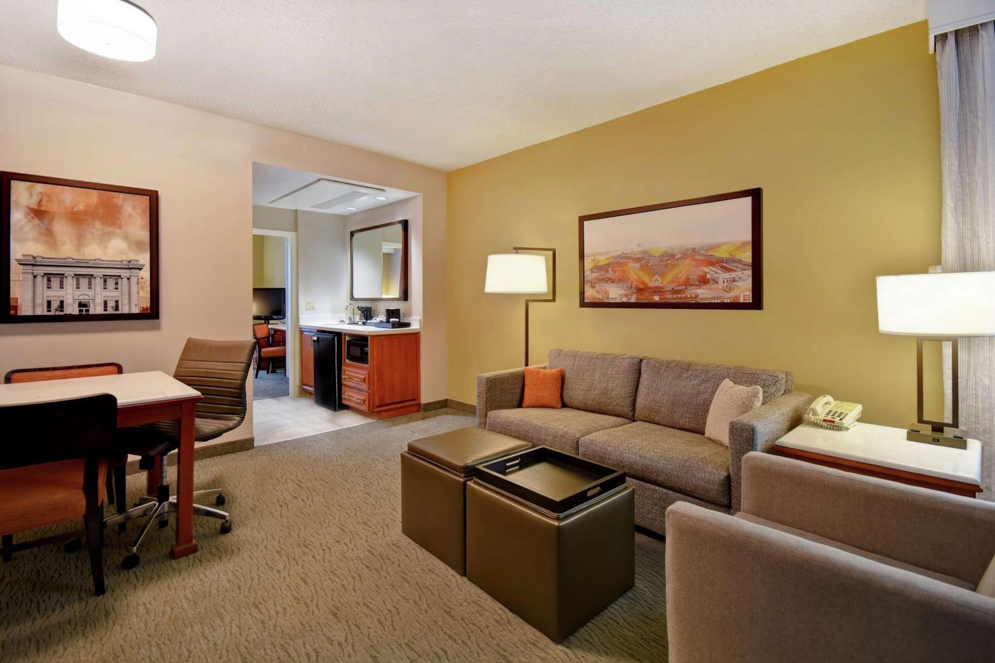 Embassy Suites Little Rock Bagian luar foto