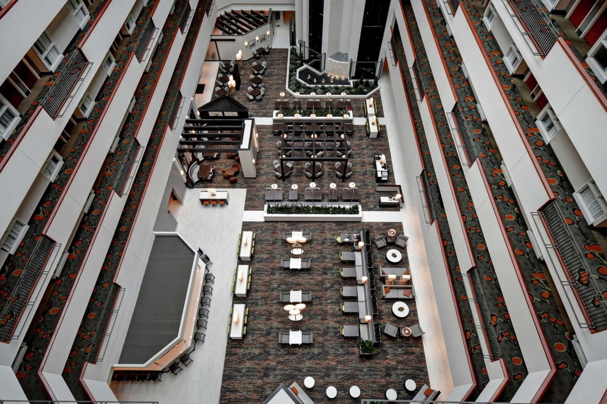 Embassy Suites Little Rock Bagian luar foto